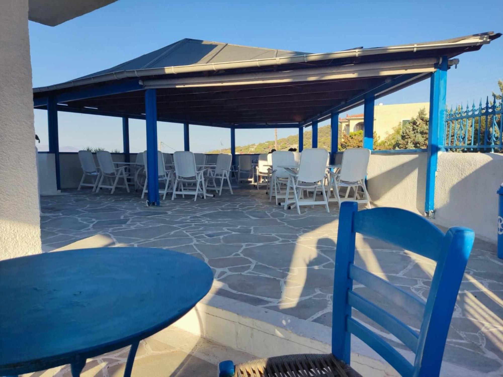 Blue Dolphin Studios And Apartment Vagia  Exterior photo